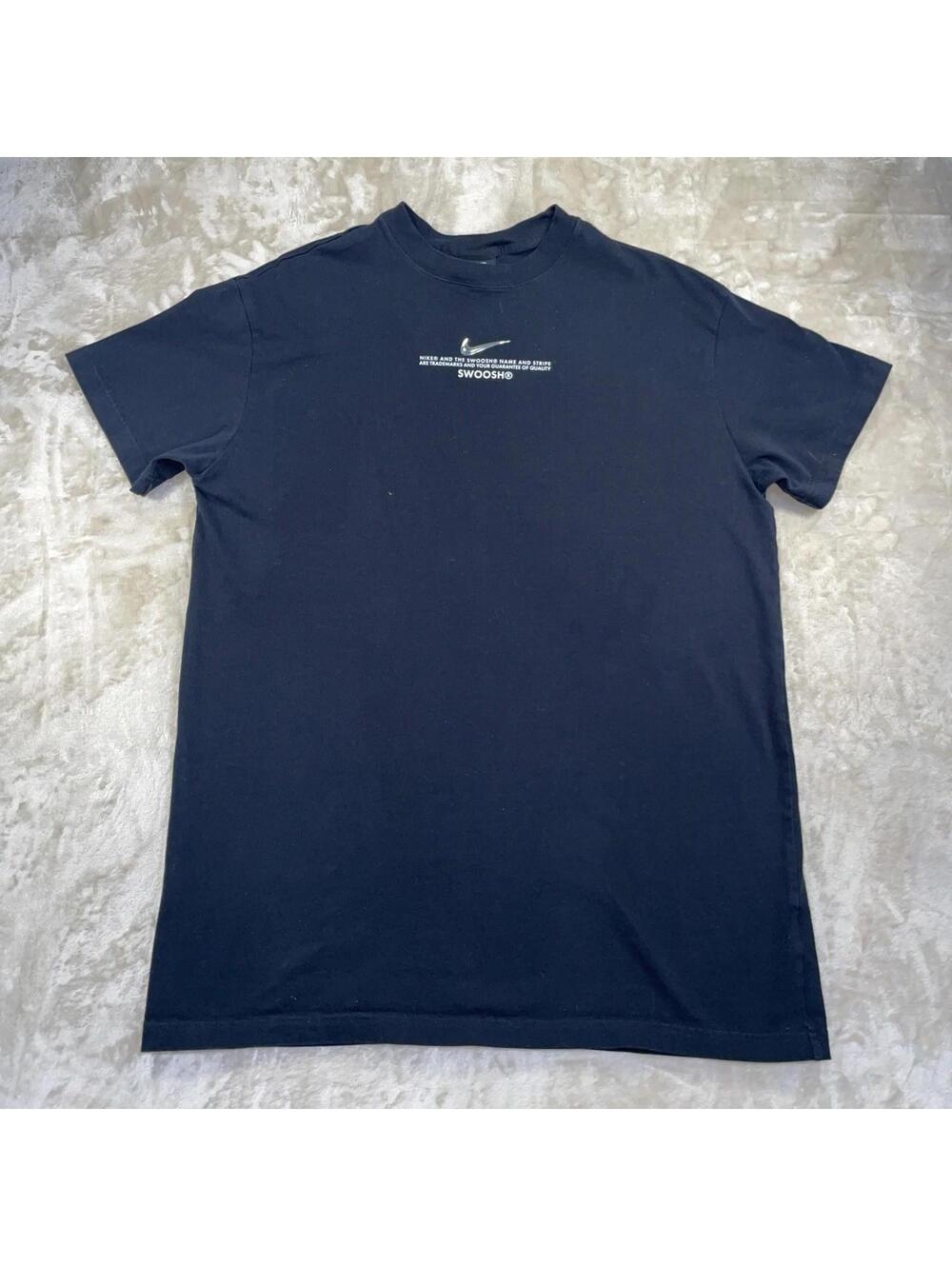 Nike 3D Silver Swoosh T-Shirt Men’s Size XL Trademark Logo Black VINTAGE Y2K